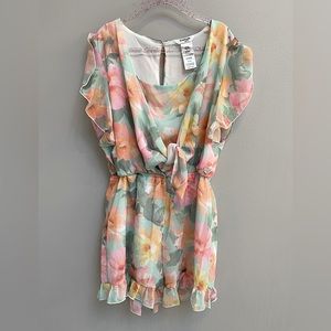 NWOT Bebe Girls Floral Romper Size 7-8